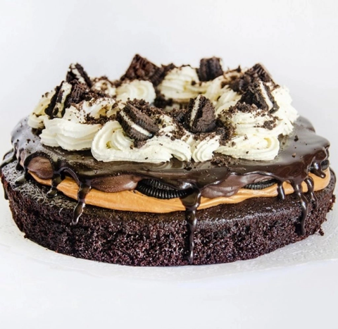 Media Torta Cookies & Cream - Color Pastel Concon